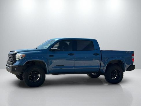 Used 2019 Toyota Tundra SR5 w/ SR5 Upgrade Package AWD/4WD image 8