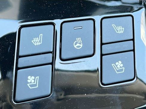 New 2024 Kia Sportage SX image 21