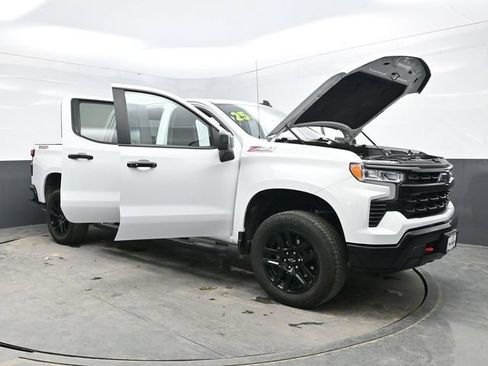 Used 2025 Chevrolet Silverado 1500 LT Trail Boss w/ Protection Package AWD/4WD image 41