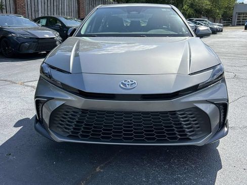 New 2026 Toyota Camry SE FWD image 8