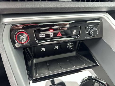 New 2025 Audi SQ5 Premium Plus image 21