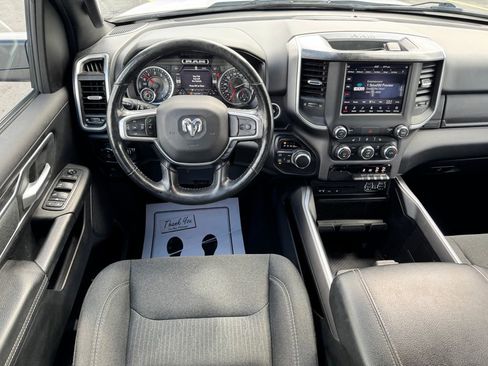 Used 2019 RAM 1500 Big Horn AWD/4WD image 19