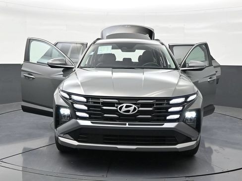 Used 2025 Hyundai Tucson SEL FWD image 34