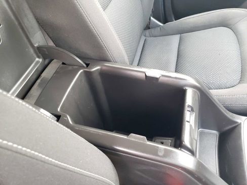 Used 2015 Chevrolet Colorado LT w/ LT Convenience Package image 21