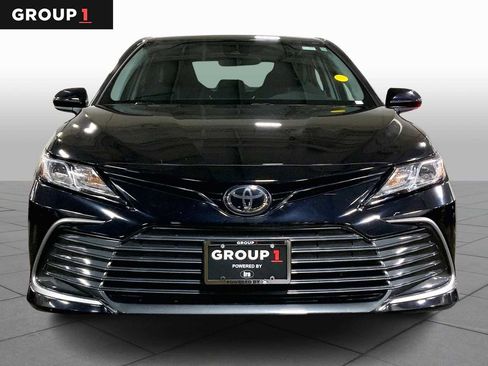 Certified 2023 Toyota Camry LE image 4