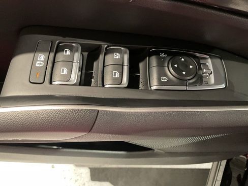 New 2026 Kia Sorento S w/ S Panoramic Sunroof Package image 10