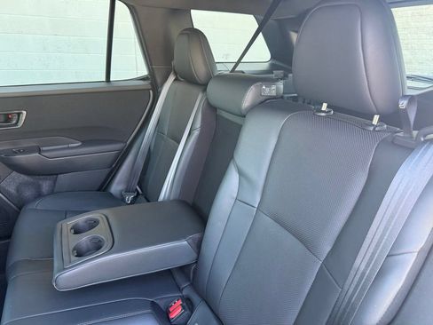 New 2026 Subaru Outback Limited AWD/4WD image 30