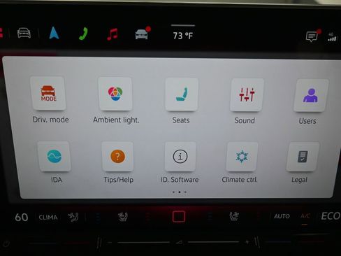 Used 2025 Volkswagen ID. Buzz 1st Edition image 12