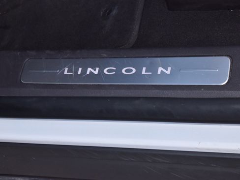 Used 2022 Lincoln Aviator Reserve w/ Equipment Group 201A image 39