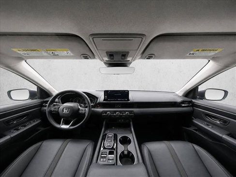 Used 2025 Honda Pilot Touring image 16