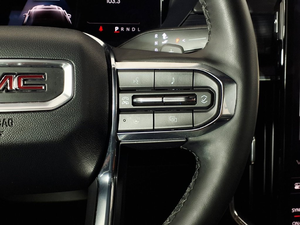 Used 2024 GMC Acadia Elevation w/ Luxury Package FWD image 21