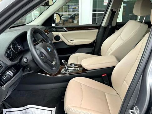 Used 2017 BMW X3 xDrive28i image 10