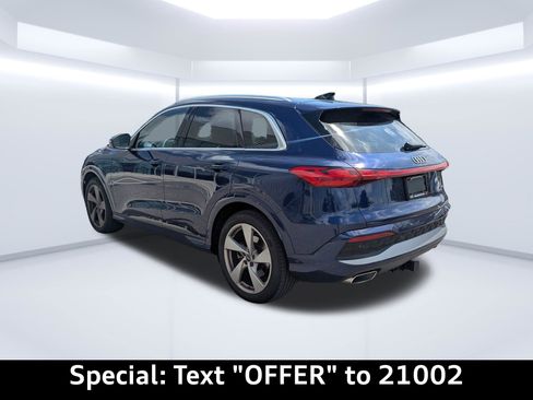 Certified 2025 Audi Q5 Prestige AWD/4WD image 43