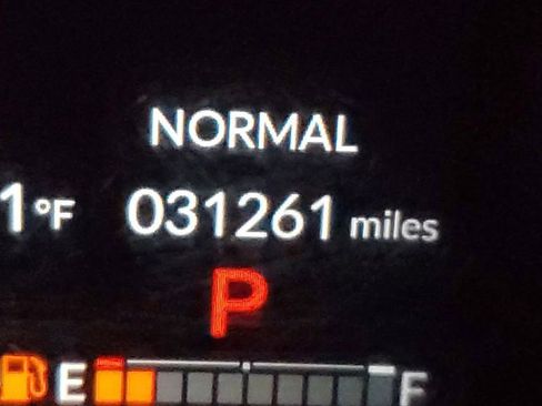 Used 2024 Honda HR-V EX-L image 32