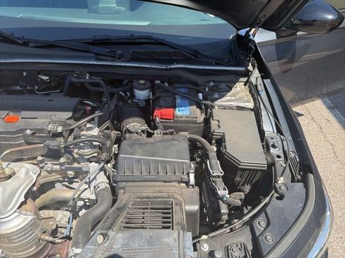 Used 2023 Honda Civic Sport image 15