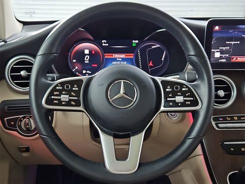 Used 2022 Mercedes-Benz GLC 300 4MATIC image 24