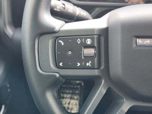 Certified 2025 Land Rover Defender 110 S image 30