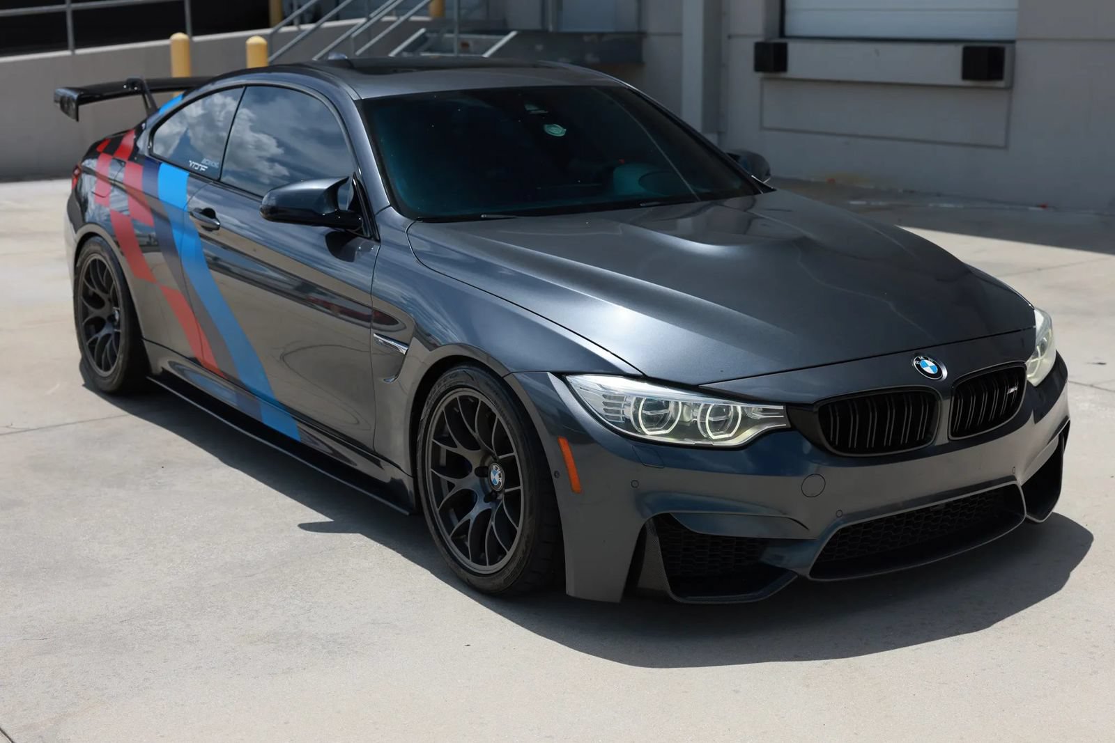 Used 2015 BMW M4 Coupe RWD image 8