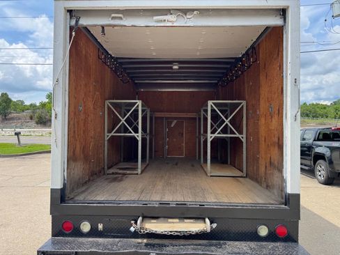 Used 1998 Ford E-350 and Econoline 350 RWD image 10