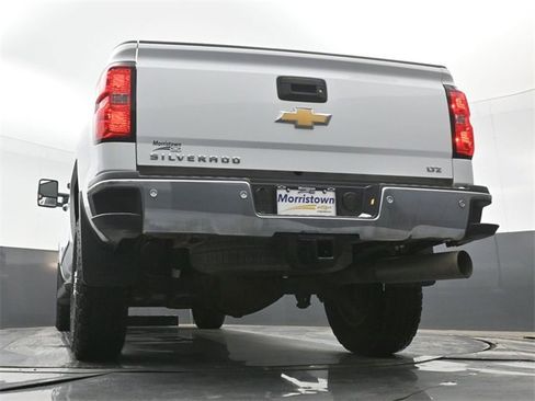Used 2019 Chevrolet Silverado 2500 LTZ w/ Duramax Plus Package image 40