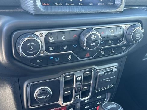 Used 2022 Jeep Wrangler Unlimited Rubicon 4xe w/ Steel Bumper Group image 31