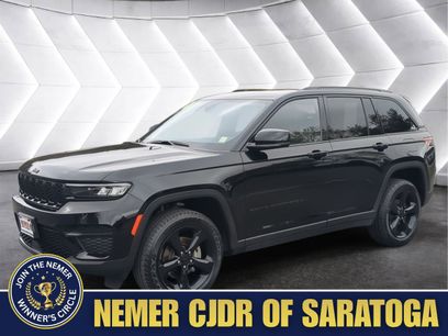 Used 2022 Jeep Grand Cherokee Altitude