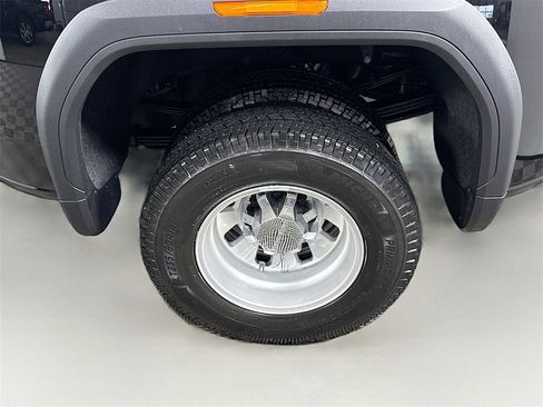 New 2026 GMC Sierra 3500 Denali w/ Denali Reserve Package image 36