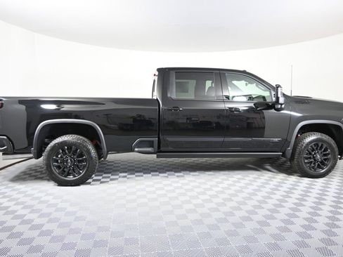 New 2026 Chevrolet Silverado 2500 High Country w/ High Country Premium Package image 8