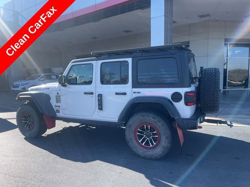 Used 2024 Jeep Wrangler Unlimited Rubicon w/ XTREMEE 35" Tire Package image 7