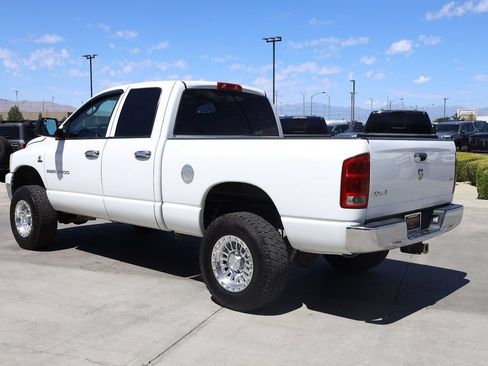 Used 2006 Dodge Ram 2500 Truck SLT w/ Trailer Tow Group AWD/4WD image 4