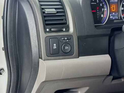 Used 2011 Honda CR-V SE image 10