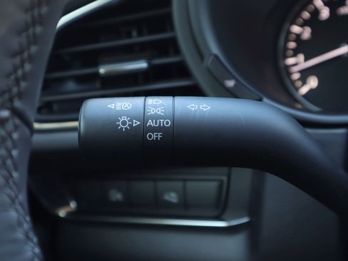 Certified 2024 MAZDA CX-30 AWD 2.5 S w/ Premium Package image 19