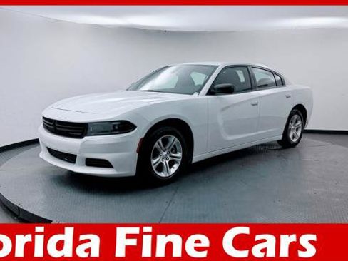 Used 2023 Dodge Charger SXT RWD image 1