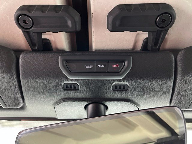 Used 2022 Jeep Wrangler Unlimited Sahara w/ Cold Weather Group AWD/4WD image 38