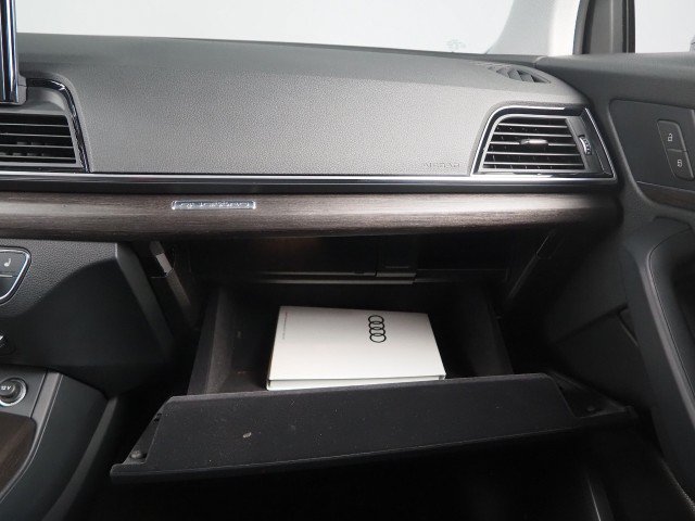 Used 2023 Audi Q5 2.0T Premium w/ Convenience Package AWD/4WD image 35