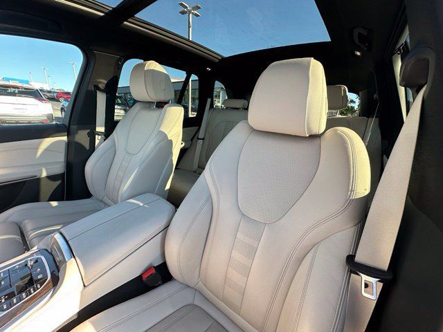 Used 2021 BMW X5 xDrive45e AWD/4WD image 30