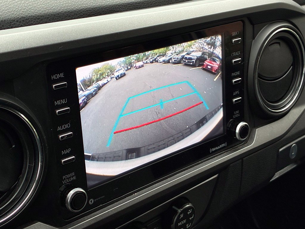 Used 2020 Toyota Tacoma TRD Sport w/ Technology Package AWD/4WD image 6
