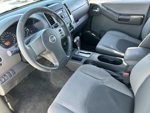 Used 2011 Nissan Xterra S AWD/4WD image 19