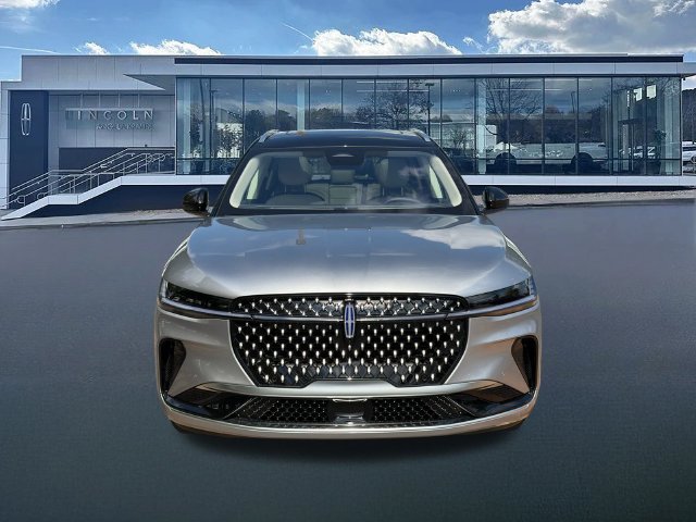New 2026 Lincoln Nautilus Reserve AWD/4WD image 2