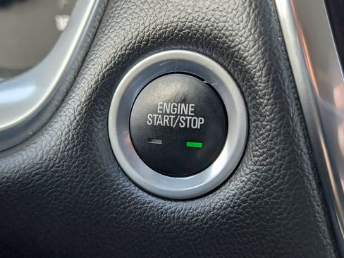 Certified 2021 Chevrolet Traverse Premier w/ Redline Edition FWD image 22