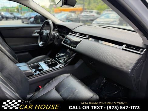 Used 2018 Land Rover Range Rover Velar S AWD/4WD image 25