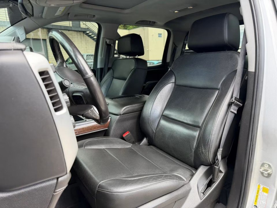 Used 2018 GMC Sierra 1500 SLT w/ SLT Premium Package AWD/4WD image 17