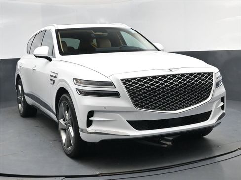 Used 2024 Genesis GV80 3.5T w/ Prestige Package image 16