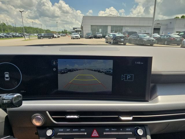 Used 2024 Hyundai Sonata SEL w/ Convenience Package FWD image 32