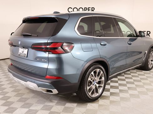 Certified 2024 BMW X5 xDrive50e w/ Premium Package AWD/4WD image 23