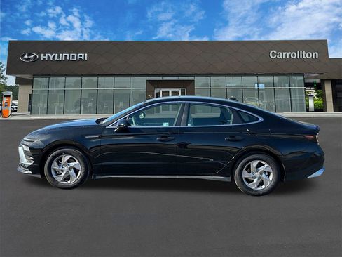 New 2025 Hyundai Sonata SE image 8