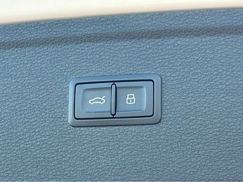 Used 2022 Audi Q5 2.0T Premium Plus image 20