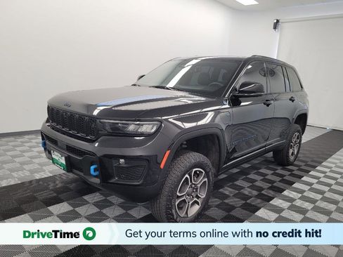 Used 2022 Jeep Grand Cherokee Trailhawk w/ Advanced Protech Group II AWD/4WD image 1