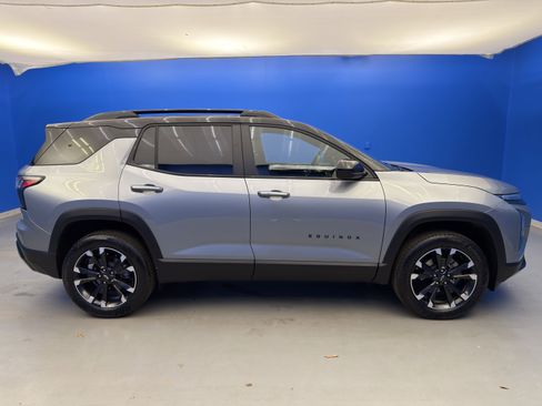 Used 2026 Chevrolet Equinox RS w/ LPO, Floor Liner Package image 8