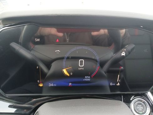 New 2026 Chevrolet Trax RS w/ Sunroof Package image 18